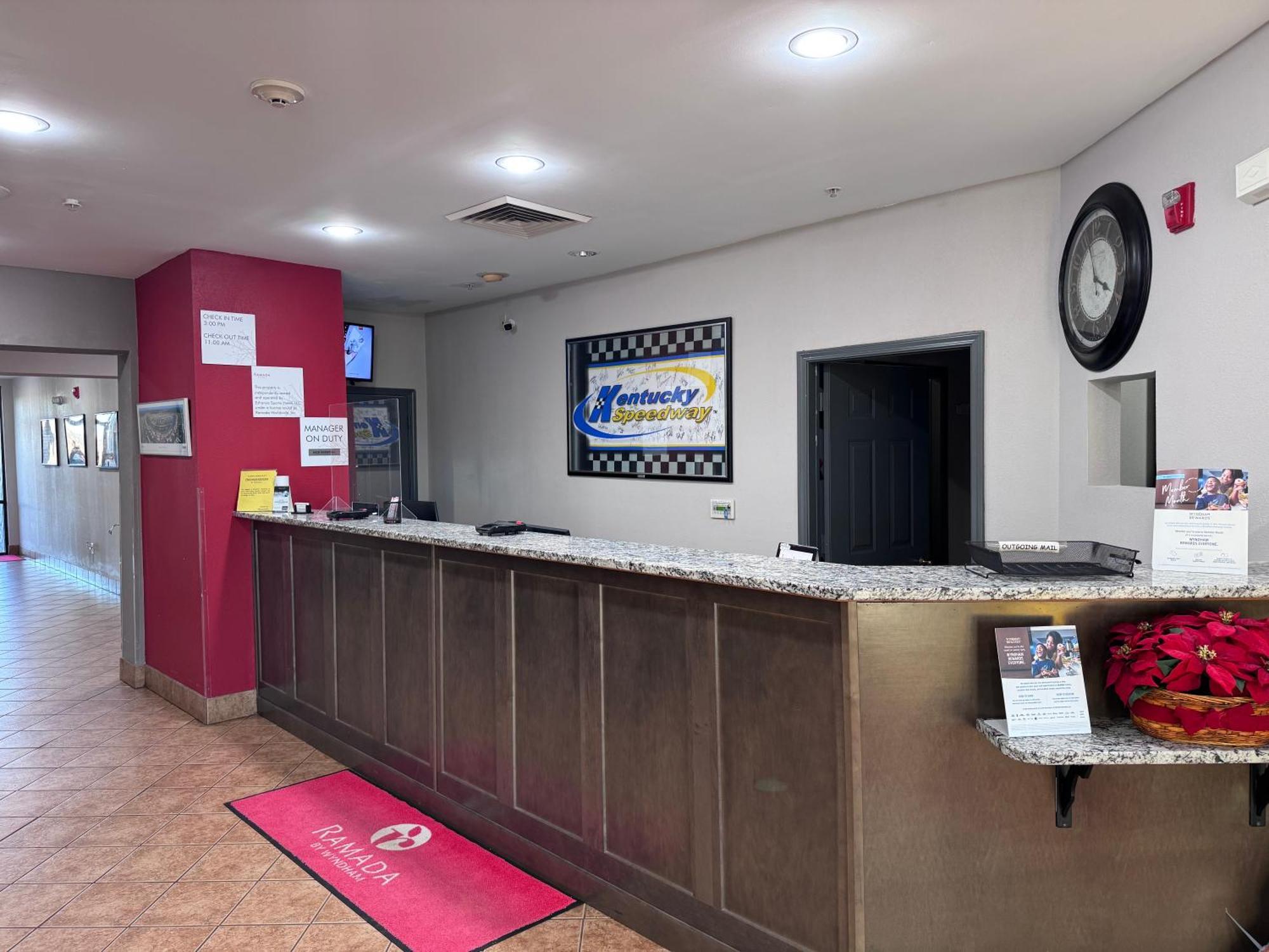 Ramada By Wyndham Sparta/At Speedway Exterior photo